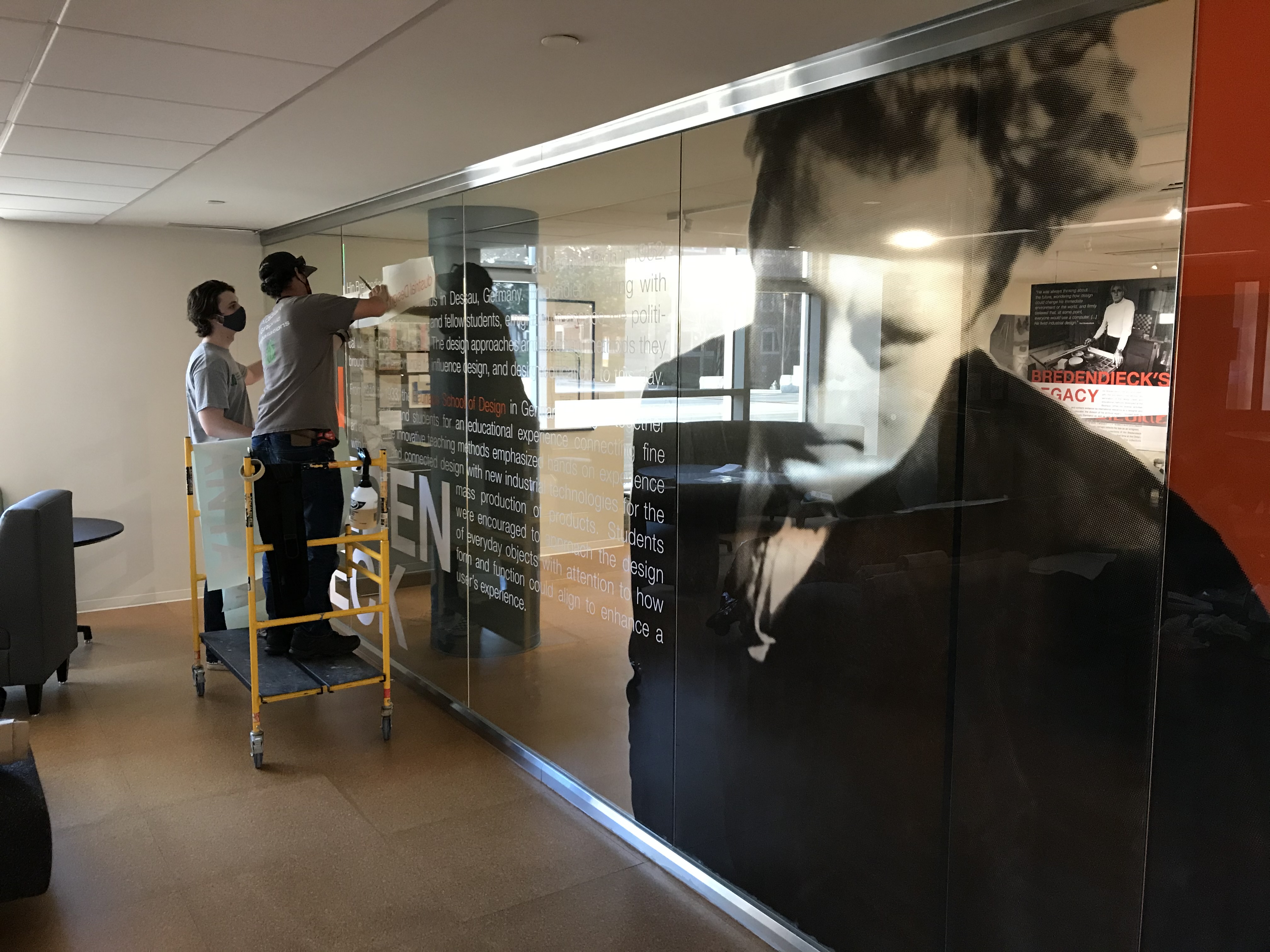 Hin Bredendieck Exhibit
