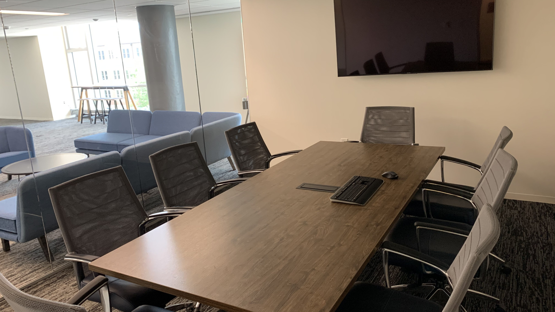 Request reservation Teaching Studio Price Gilbert meeting room for