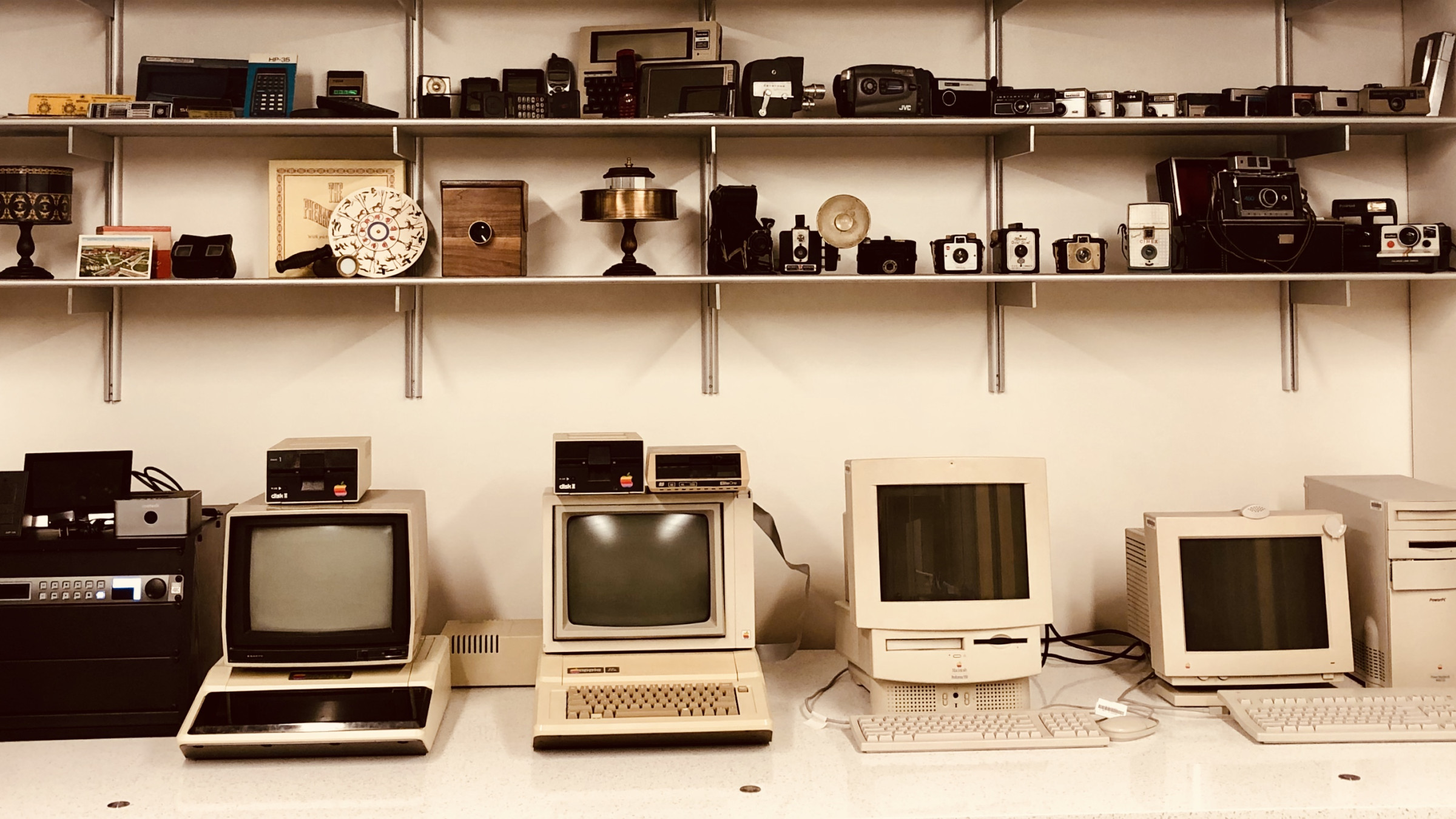 retroTECH-Lab_20190103