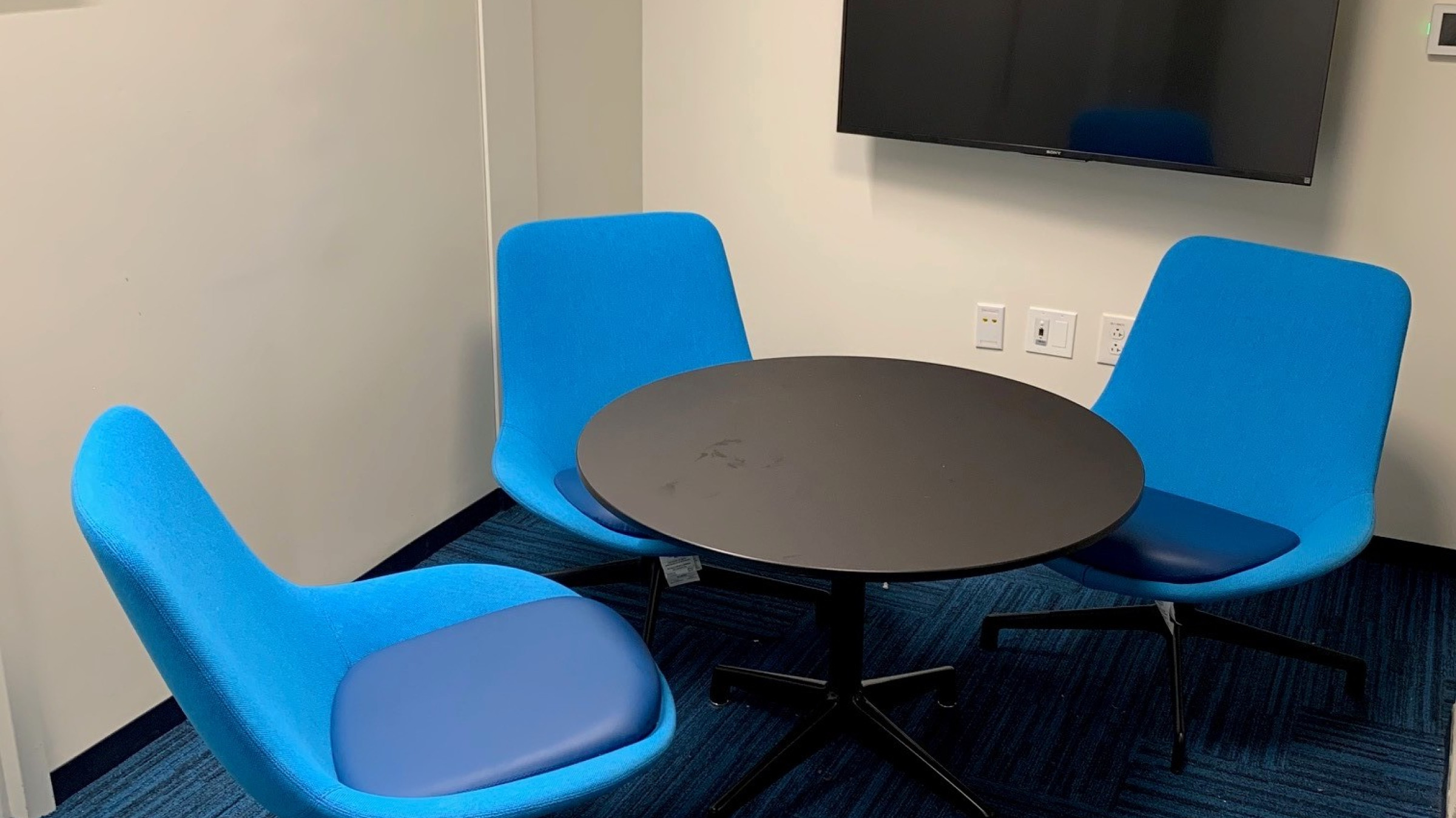 Grove Level Collaboration Room